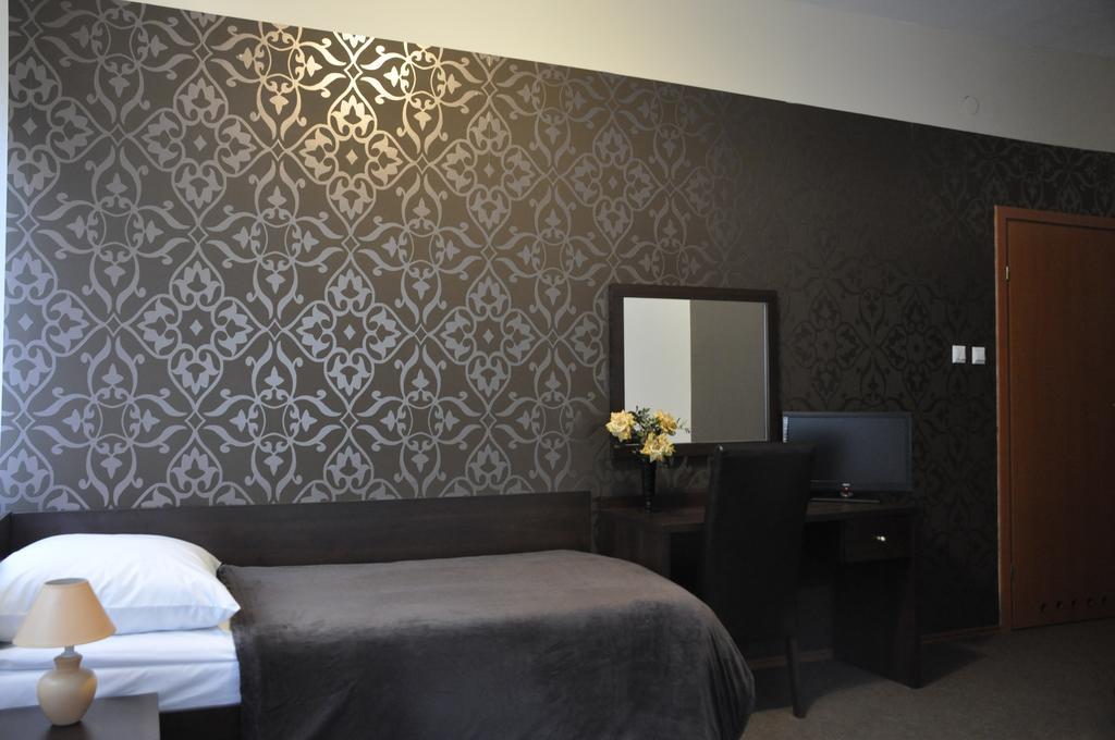 Park Na Wojskiego Marki (Wolomin) Room photo